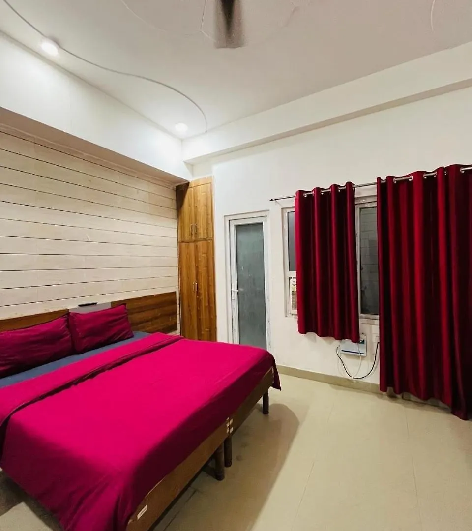 Backpackers Otel Gurgaon